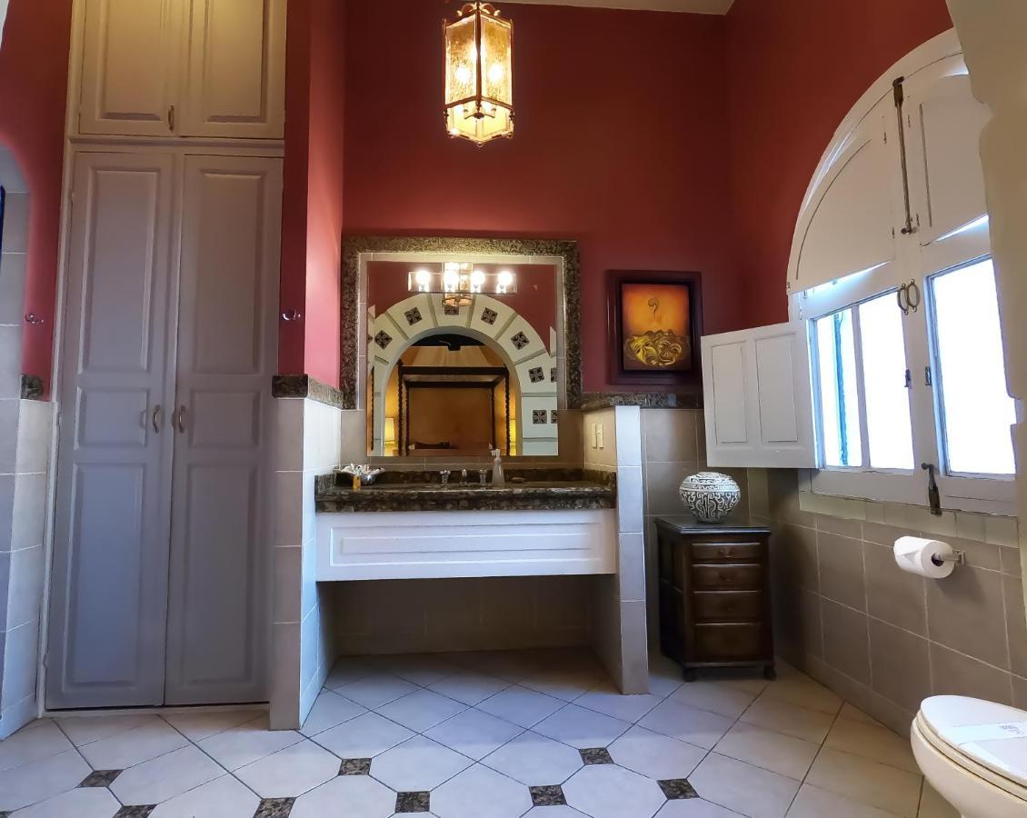 La Perla Hotel Boutique B&B Guadalajara Kültér fotó